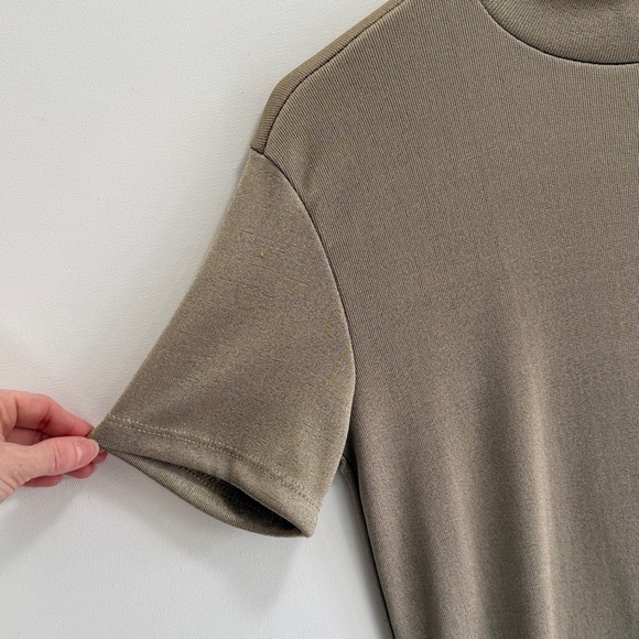 Bella Mode USA Metallic Short-Sleeve Mock-Neck Sweater Small - Picture 3 of 7